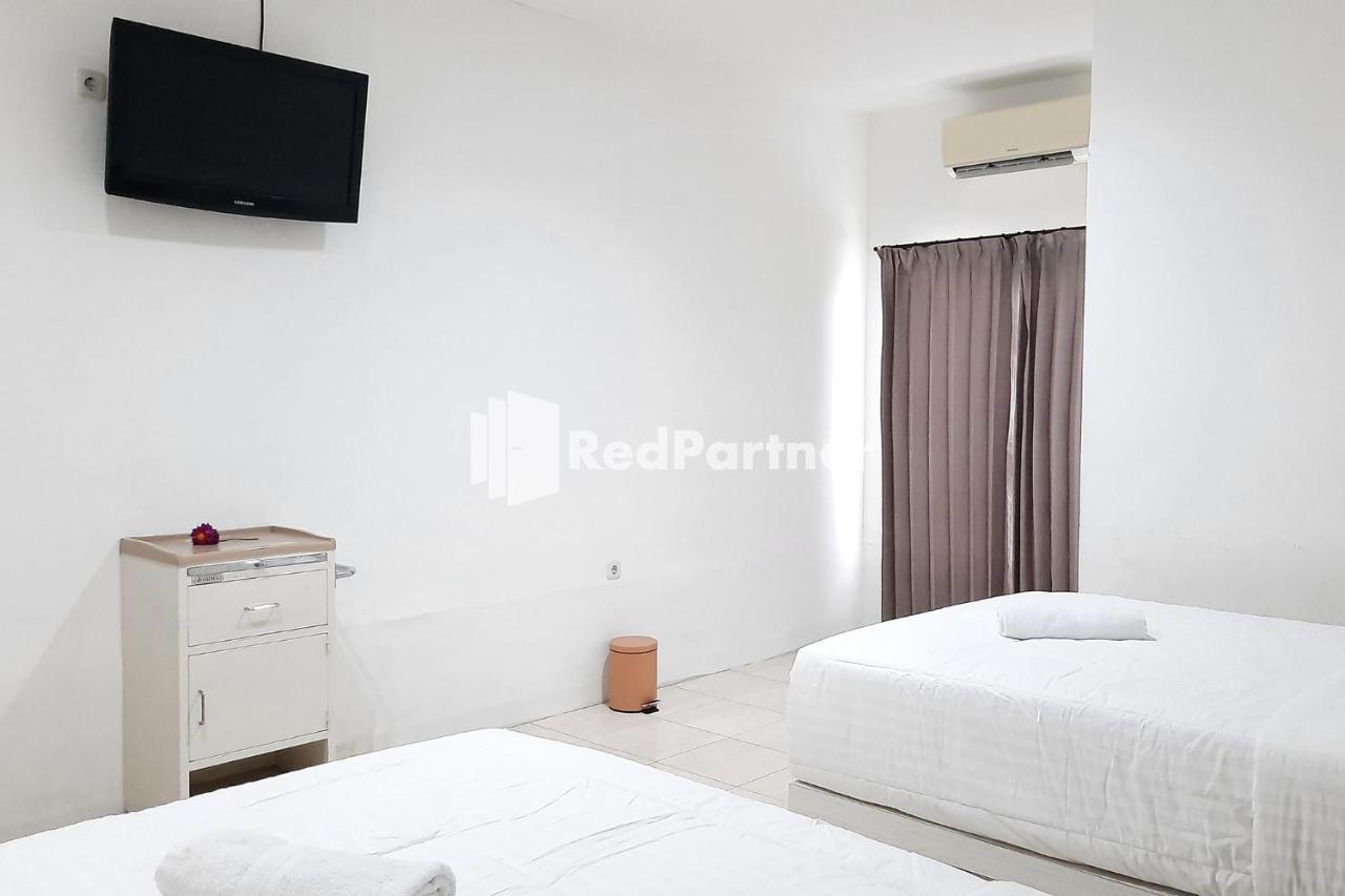 פדאנג Roemah Proklamasi Syariah Mitra Reddoorz מראה חיצוני תמונה